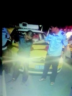 男子3次盗抢出租车被捕:想抢个车去西藏散散心